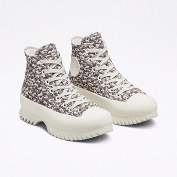 CONVERSE Chuck Taylor All Star Lugged 2.0 Jacquard Sand Dune Platform Sneakers - Picture 7 of 8